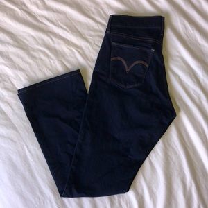 Levi’s Curvy Bootcut Jeans